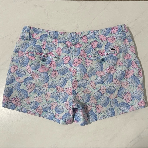 Vineyard Vines Blue Pink Pineapple Print Shorts Size 10 Preppy Boho Resortwear - Picture 4 of 6